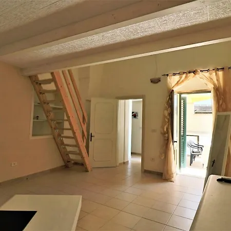 Casa Vacanza Vecchia Corte Casa de Férias Acquarica del Capo